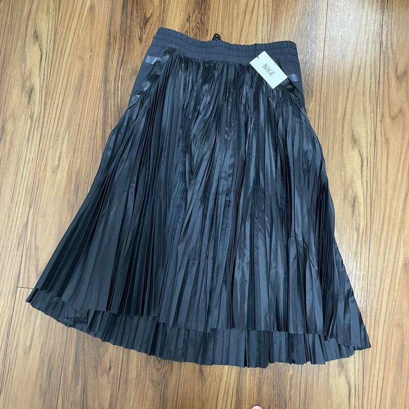 【未使用タグ付】 ナイキ x sacai スカート XL 黒 プリーツ 国内正規品 ブラック サカイ