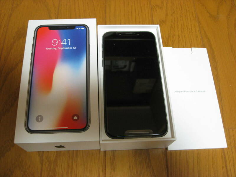 ★新品　iPhoneX 64GB docomo/ドコモ　SIMフリー