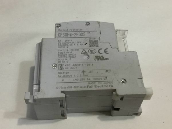 富士電機 CP30FI-2P005 ５A サーキットプロテクタ　 2F31AA