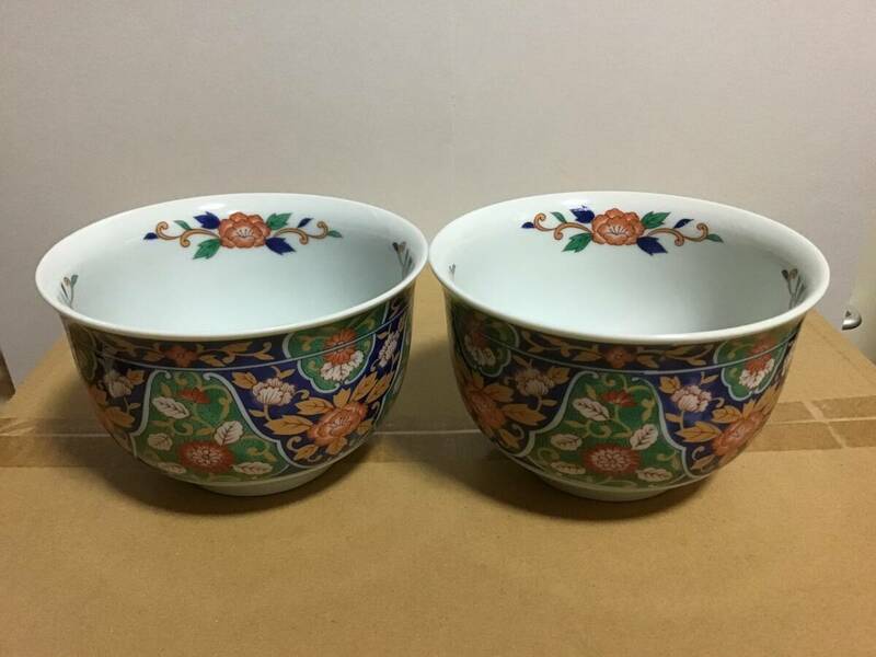 是胡酉酉　丼　ペア　小ぶり　美品　中古　陶器　茶碗