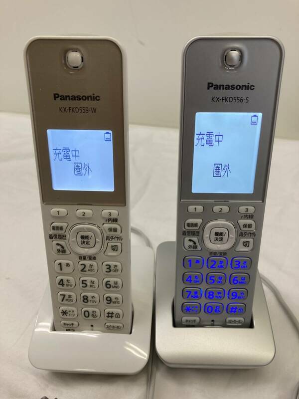 ★◆【USED】Panasonic 子機 電話 セット KX-FKD559-W KX-FKD556-A VE-GDL45-W 通電確認済 60サイズ