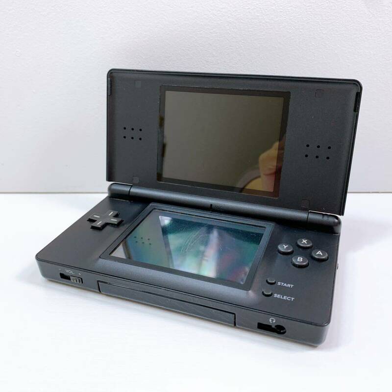 151【中古】Nintendo DS Lite 本体 USG-001 ブラック ニンテンドー DS ライト 任天堂 ゲーム タッチペンなし 初期化済み ジャンク 現状品