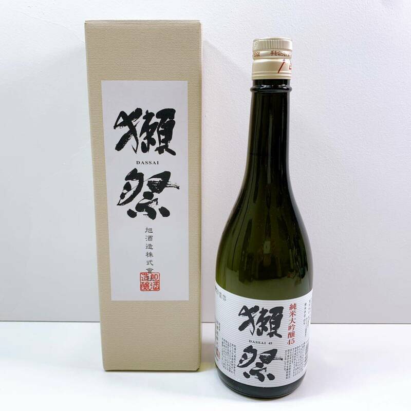 113【未開栓】獺祭 DASSAI 45 純米大吟醸 清酒 16% 720ml 製造年月日 19.05 旭酒造株式會社 日本酒 箱付き 現状品