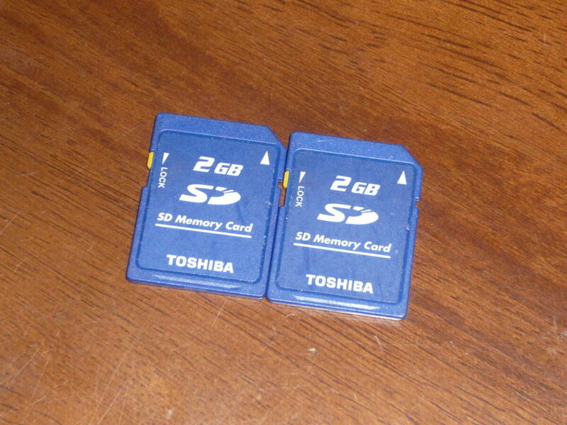 動作保証！TOSHIBA SDカード 2GB 2枚セット　安心の日本製
