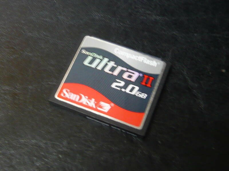 動作保証！SanDisk UltraⅡ CFカード 2GB