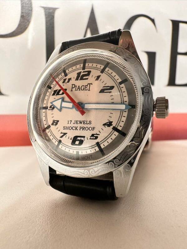 ヴィンテージ ピアジェ PIAGET ホワイト文字盤 手巻き ユニセックス腕時計 ショックプルーフ ムーブメント 17jewels スイス製 再生品