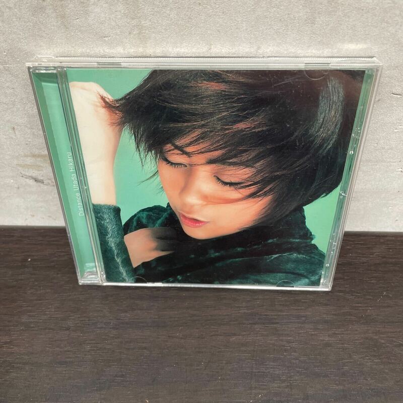 中古CDアルバム　宇多田ヒカル/ Distance