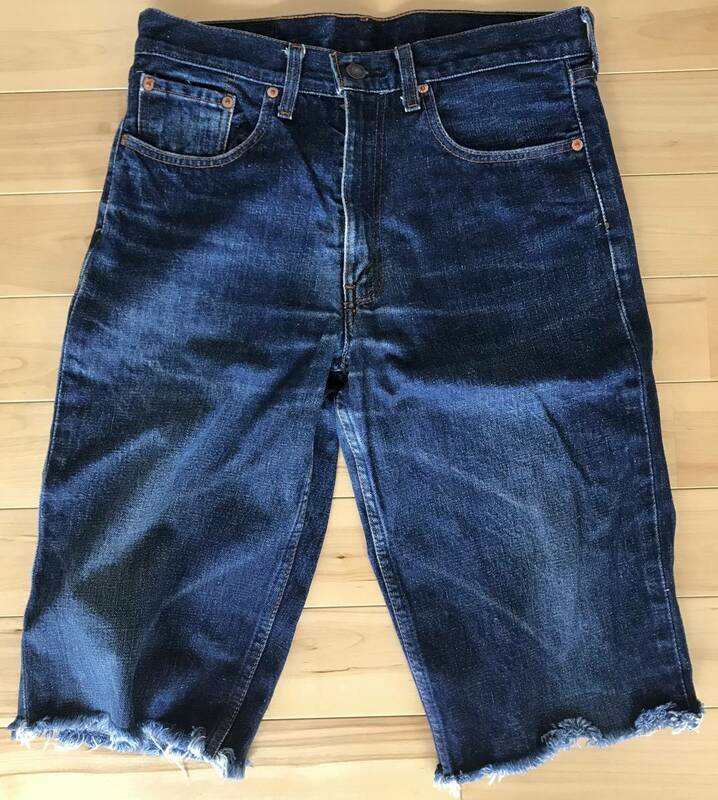 Levi's カットオフ ハーフパンツ W32