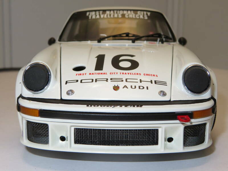 Exoto 1/18 1976 Porsche 934 RSR #16 Vasek Polak エグゾト ポルシェ RLG18094.