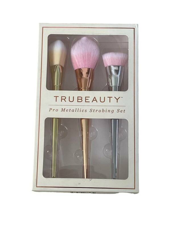 メイクブラシ３本セット　プロメタリック　TRUBEAUTY 