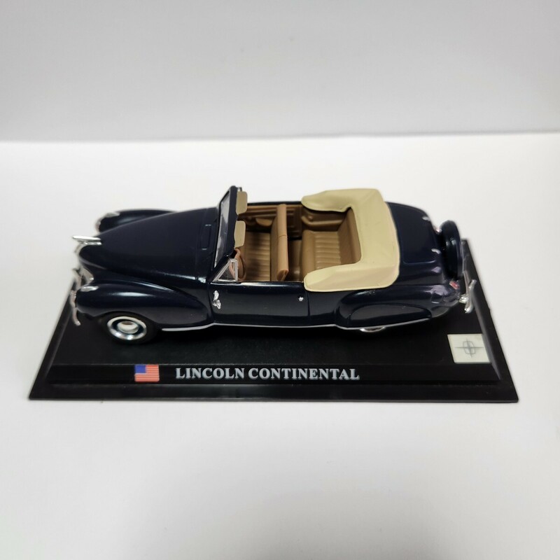 ミニカー LINCOLN CONTINENTALデルプラドカーコレクション 世界の名車コレクション スケール1/43 ケース付き 
