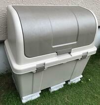 日本製 屋外 物置 ゴミ箱 220L 幅86.5cm ベランダ 軒下 園芸用品 収納庫 ベージュ QT382
