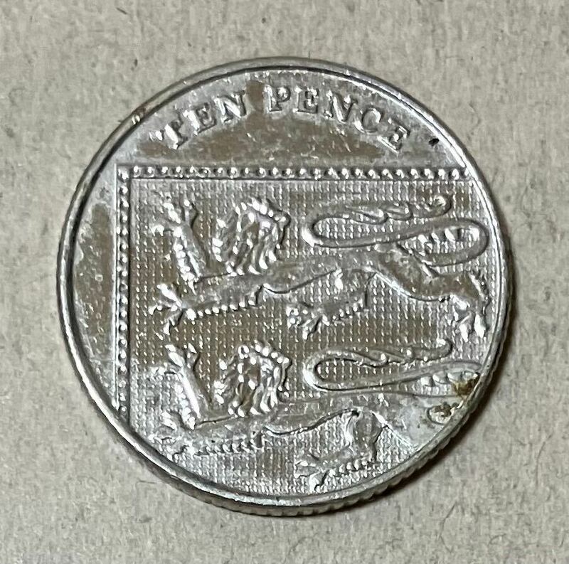 イギリス　10ペンス　2016年　外国コイン　イギリスコイン　外国銭　海外コイン