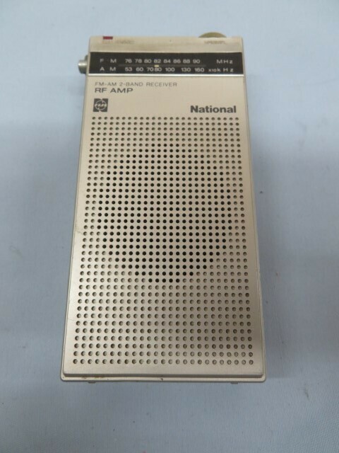 昭和レトロ■National RF-566 ポータブルラジオ ナショナル FM/AM 携帯ラジオ ジャンク 94499■！！