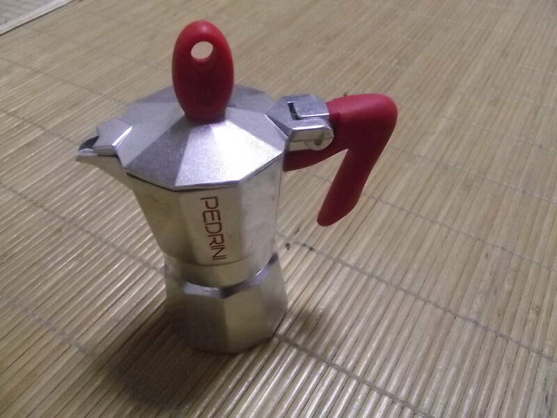 小さめ　直火式　エスプレッソ　コーヒーメーカー　PEDRINI