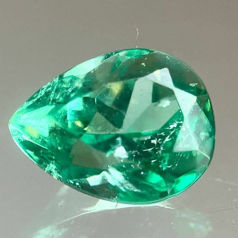 ★天然エメラルド0.314ct★J 約4.8×3.8mmソーティング付 ルース 裸石 宝石 ジュエリー beryl emerald