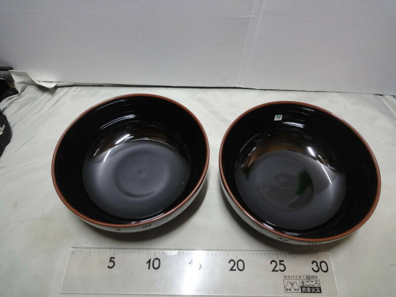 【白山陶器 HAKUSAN PORCELAIN 約18cm 鉢？ 2個・約11.5cm 小鉢？ 2個・約8cm 小皿 2個・レンゲ 2個】未使用品