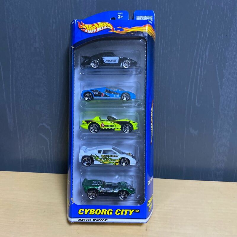 ホットウィール Hot Wheels Cyborg City 5 Car GIFT PACK 