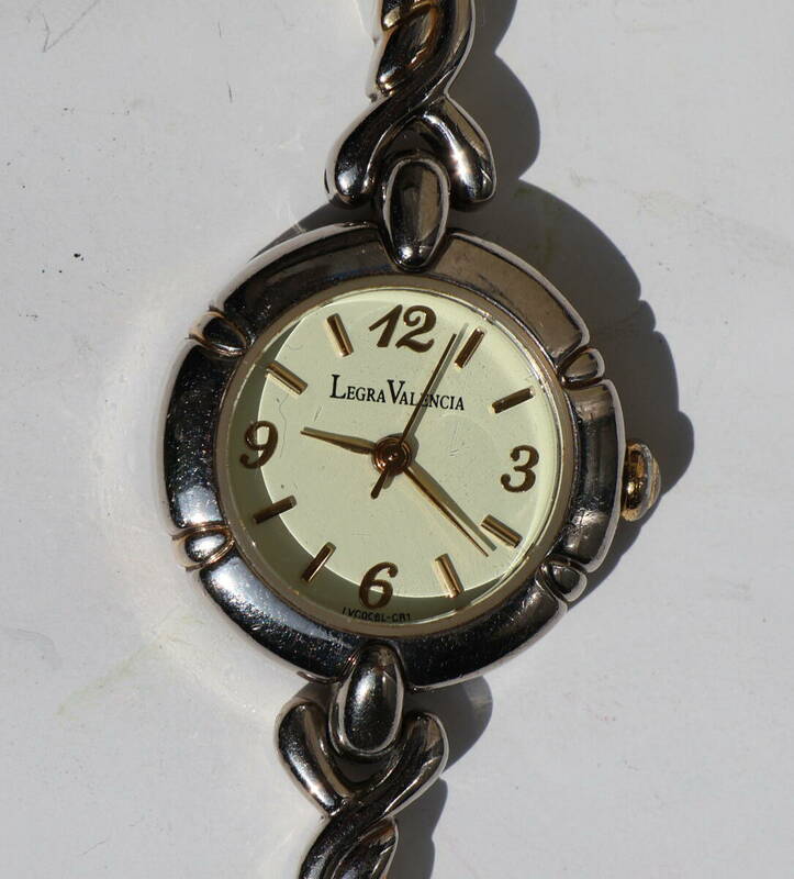 LEGRA VALENCIA　腕時計　レディース　腕時計　中古　稼働品　