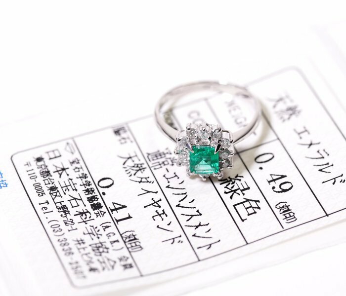 Y-14☆Pt900 エメラルド0.49ct/ダイヤモンド0.41ct リング 日本宝石科学協会ソーティング付き