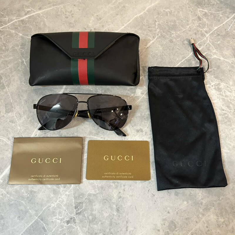 美品 GUCCI グッチ サングラス ユニセックス 男女兼用 ティアドロップ メンズ レディース 眼鏡 メガネ