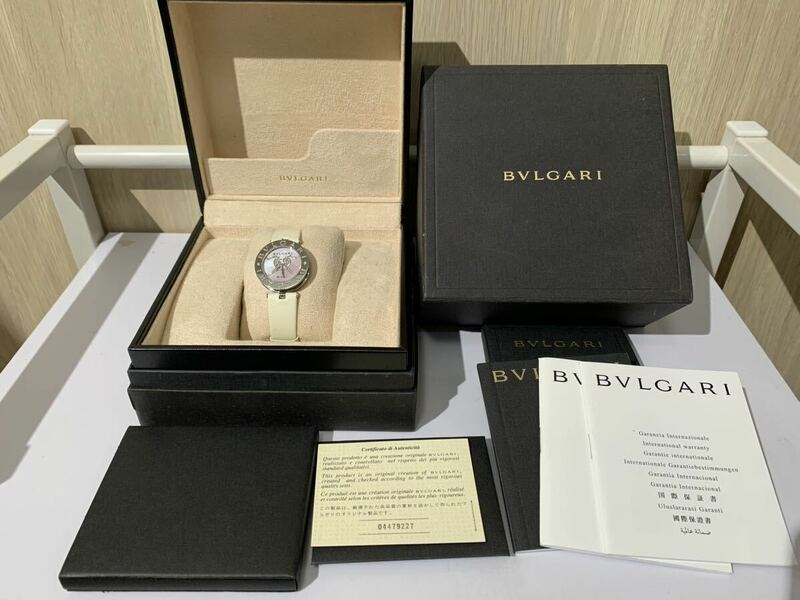 BVLGARI ブルガリ B.zero1 BZ 30S 腕時計 