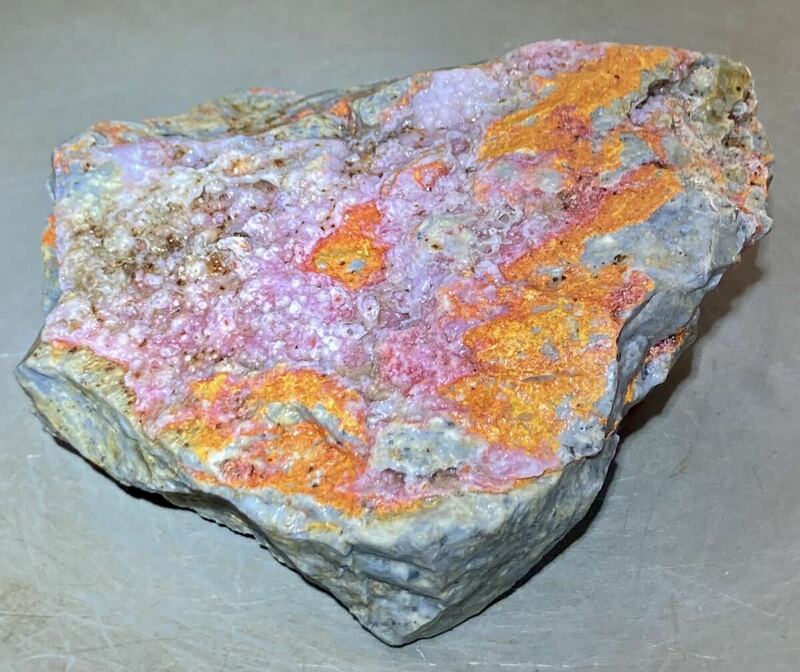 インドネシア　ジャワ島　バンドン産天然オレンジバンブルビージャスパー原石487g激レア石^ ^