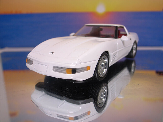 DetailCars / デテールカーズ 1/43 コルベット ＺＲ１ 希少美品 訳有