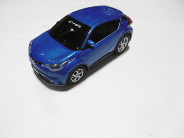 トヨタ C-HR (ブルー色) プルバック ミニカー 非売品