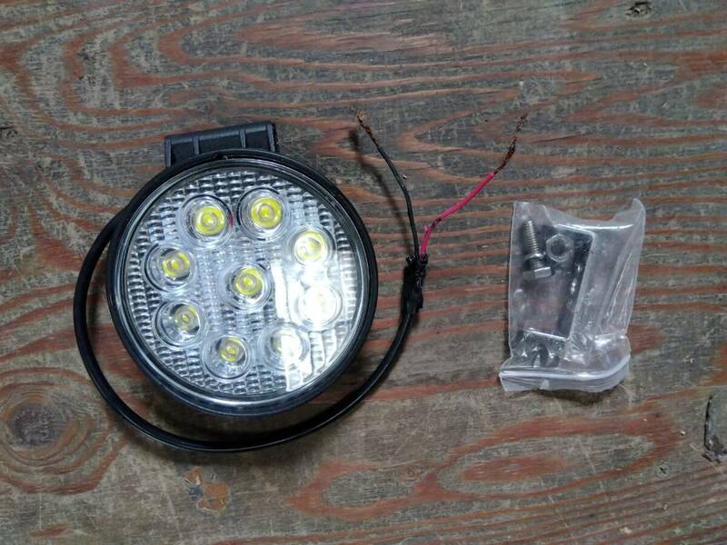 1円スタート ジャンク LED 9連 ワークライト 27W 12V 24V 丸型 点灯確認済み 投光器 P-0021-2