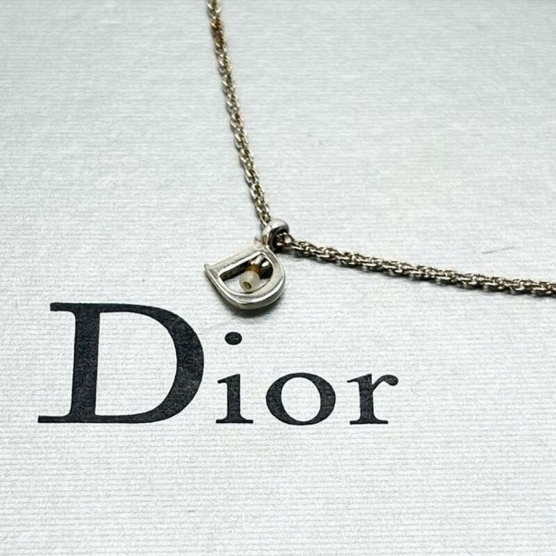 極美品 クリスチャンディオール　Christian Dior ネックレス　アクセサリー　Dロゴ　文字 パール 真珠 ラインストーン 刻印 シルバー 銀色