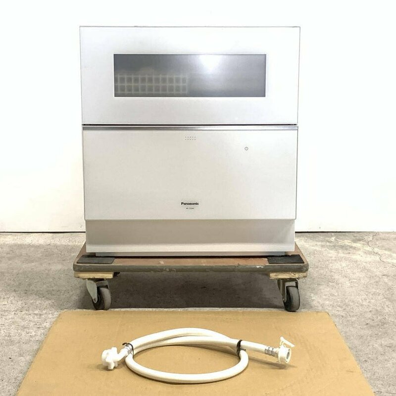 Panasonic パナソニック NP-TZ300-W 電気食器洗い乾燥機 2021年製　給水ホース付き＊簡易検査品