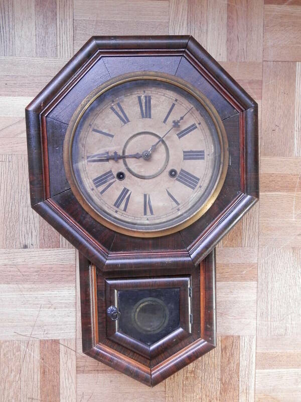 ウオータベリー　日本語案内表示　短尾八角時計　USA米国　ウオータベリー社　1890年代　ゼンマイ式　柱時計　作動品　