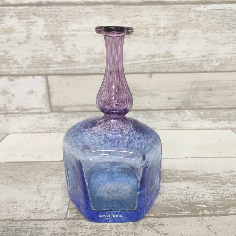 北欧ビンテージ スウェーデン KOSTA BODA コスタボダ 花瓶 デザインブルーガラス ハンドメイド フラワーベース 高さ15㎝ マーブル調 
