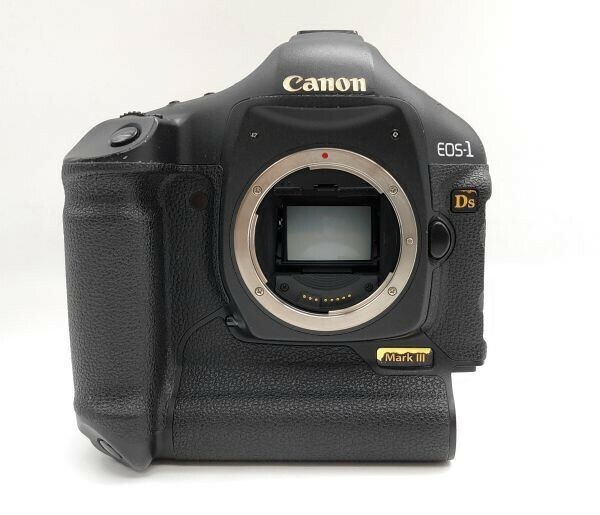Canon EOS-1Ds Mark III ボディ