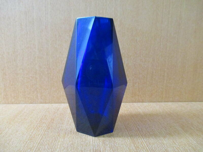 ブルーガラス花瓶　六角カット　昭和レトロ　505　