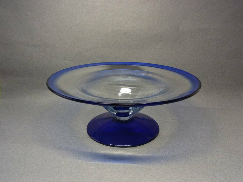 ◆聚◆ 昭和レトロ・美品・吹きガラス青色ガラスコンポート・気泡