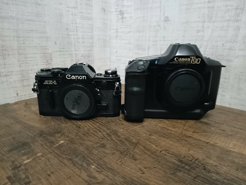 C31 Canon　AE-1 T90 フィルムカメラ2台まとめ　ボディ　一眼レフ　ジャンク