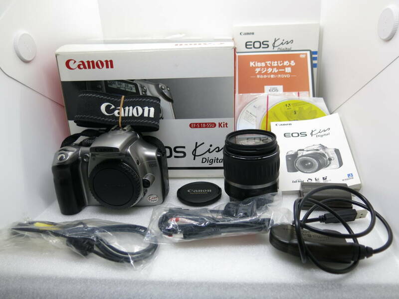Canon EOS Kiss DS6041　デジタルカメラ　CANON ZOOM LENS EF-S 18-55mm 1:3.5-5.6 【ANO007】 