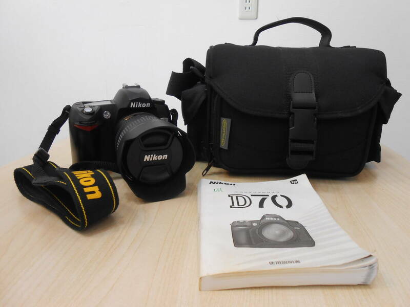 25207 中古 Nikon ニコン D70 AF-S NIKKOR 18-70mm 1:3.5-4.5G ED デジタルカメラ デジタル一眼 動作未確認 ショルダーバッグ付