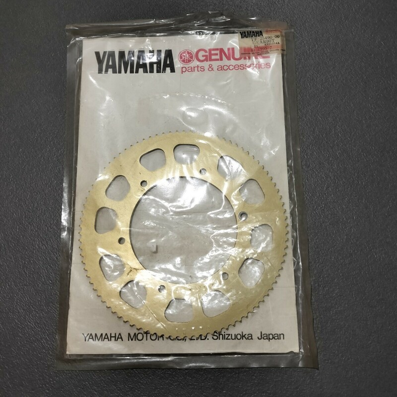 未開封 YAMAHA　純正部品　スプロケット YF-25490-00 GEAR 90T 1PC K911217A 814395-7 MADE IN JAPAN GENUINE　パーツ