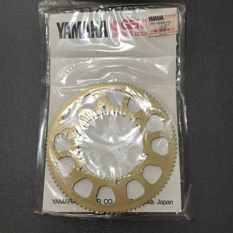 未開封 YAMAHA　純正部品　スプロケット 7YF-25493-00 GEAR 90T 1kit K910418A 81 6688-0 MADE IN JAPAN GENUINE　パーツ