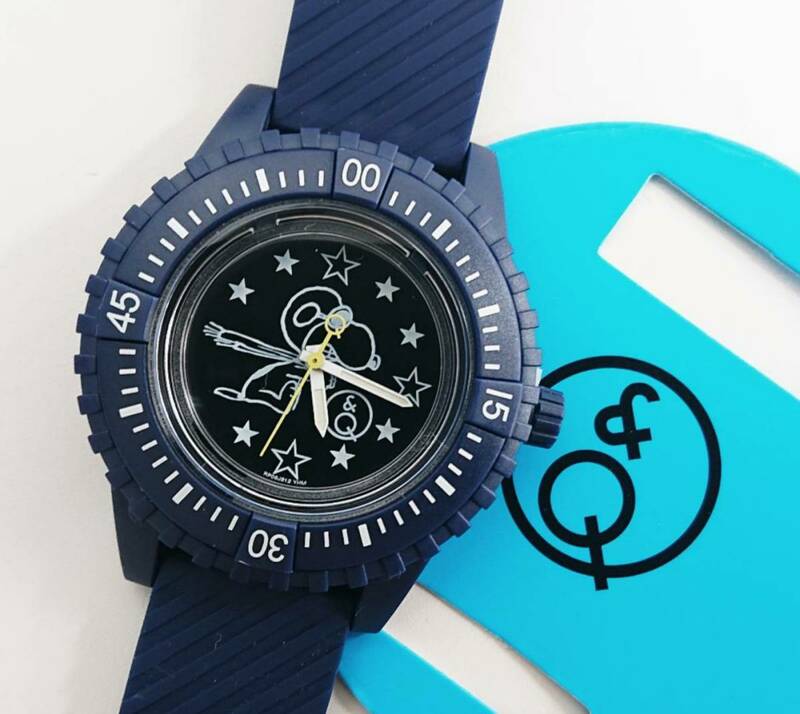 CITIZEN シチズン スヌーピー Q&Q スマイルソーラー ネイビー 腕時計 新品 未使用 ウレタン