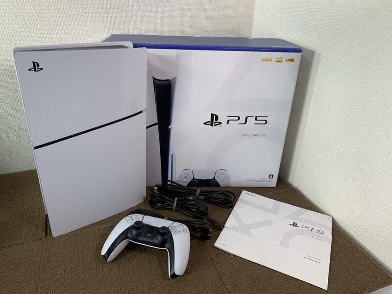 【中古品】PlayStation5 PS5 CFI-2000 A01 1TB 通電動作確認済 初期化済