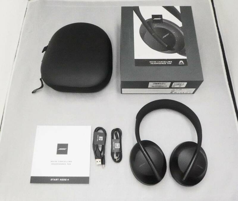 ★現状品★BOSE Noise Cancelling Headphones 700 ノイズキャンセリングヘッドホン700 ブラック