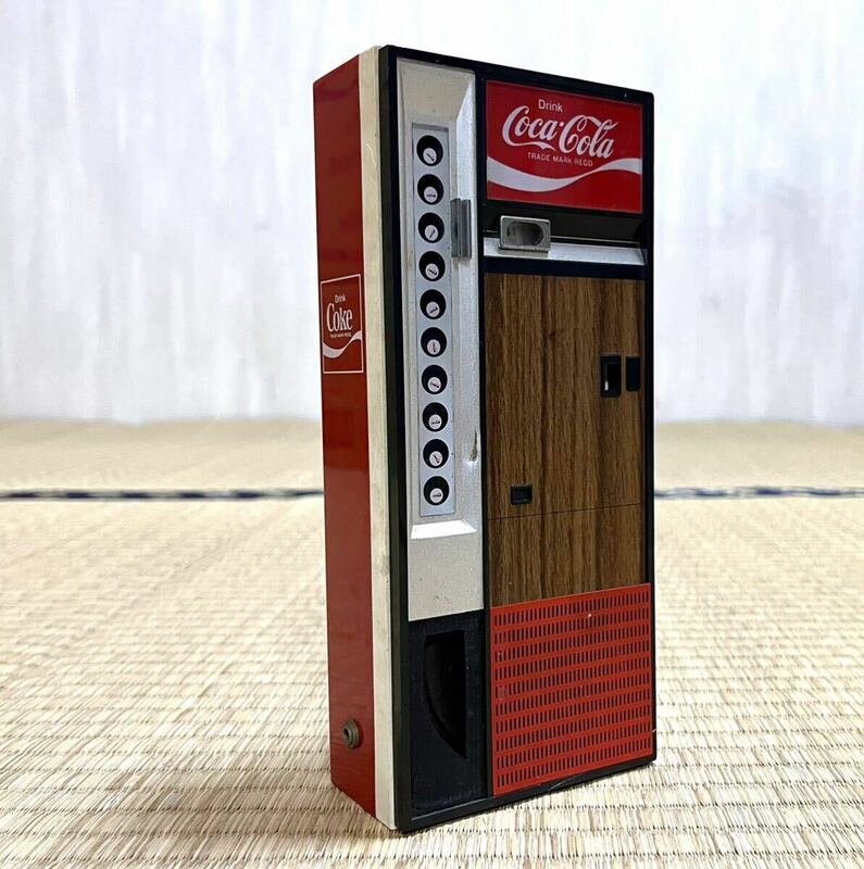 希少 【コカ・コーラ/Coca-cola 自動販売機型FM・AM2バンドラジオ】ジャンク品（受信します）　昭和レトロ