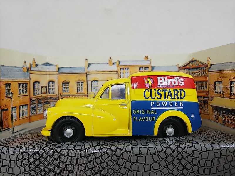 ■ CORGIコーギー 1/43 96848 Morris 1000 van モーリス ミニカー