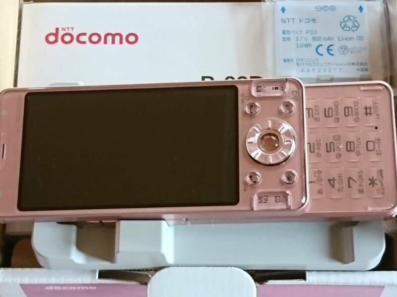 P-03D docomo 電池新品 ピンクゴールド Panasonic ドコモ
