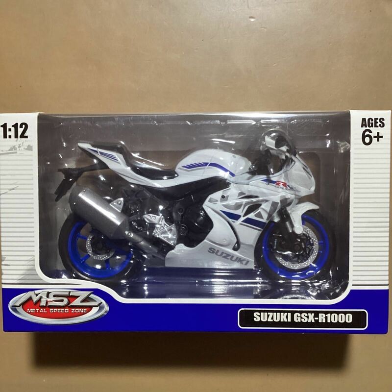 【新品未開封】☆SUZUKI GSX-R1000☆ DIECAST METAL METAL SPEED ZONE 1:12 バイク