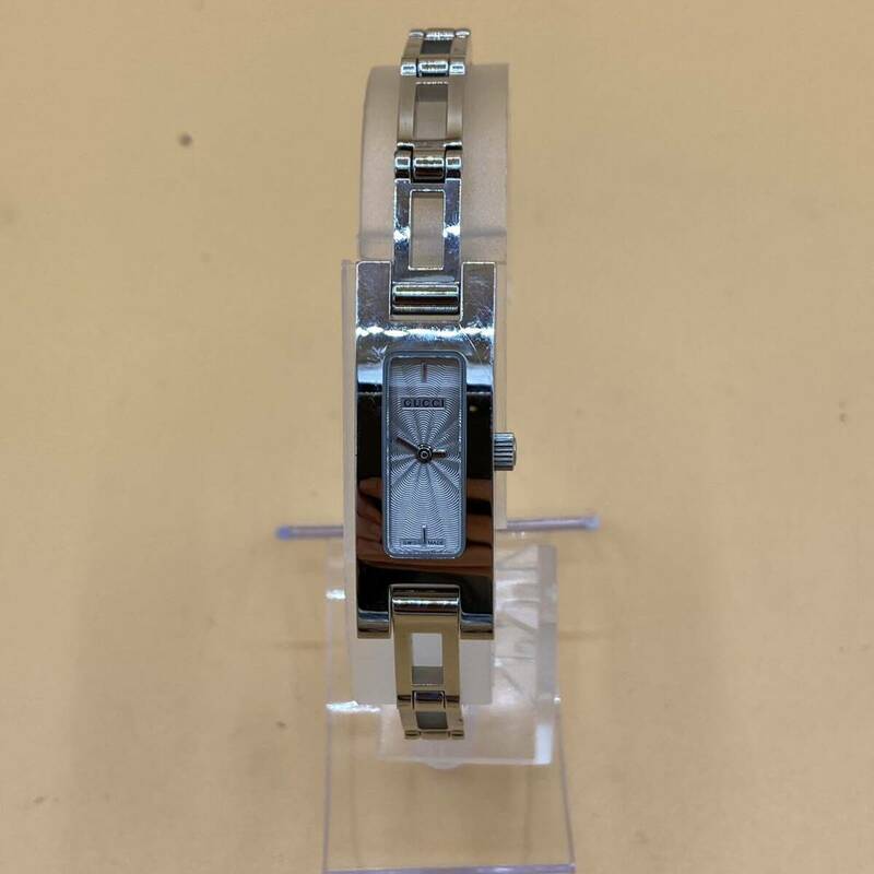 【3052】GUCCI グッチ 3900L クォーツ 腕時計 レディース　スクエアーフェイス　シルバー 稼働品　新品電池交換済み